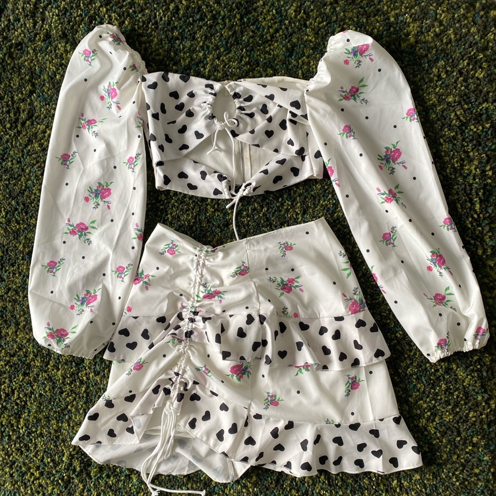 Two piece set